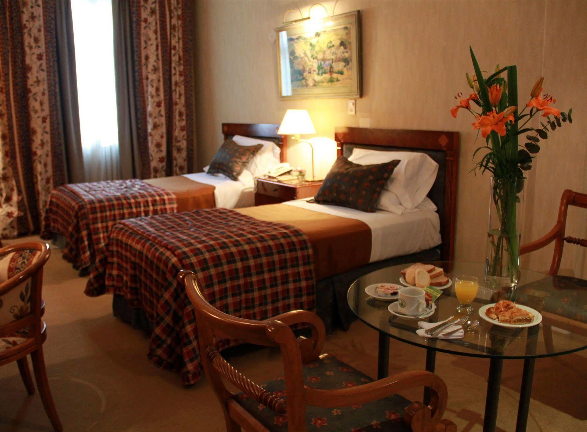 Mayflower Suites Buenos Aires Pokoj fotografie